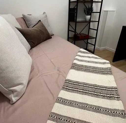 Cozy Private Guesthouse